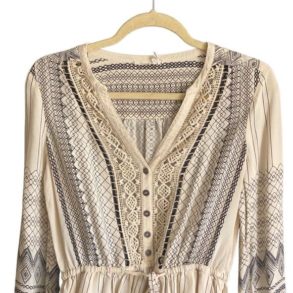 NWOT Anthropologie Floreat Pierre V Neck Crochet Tassels Dress Boho size 2 XS - Picture 3 of 9